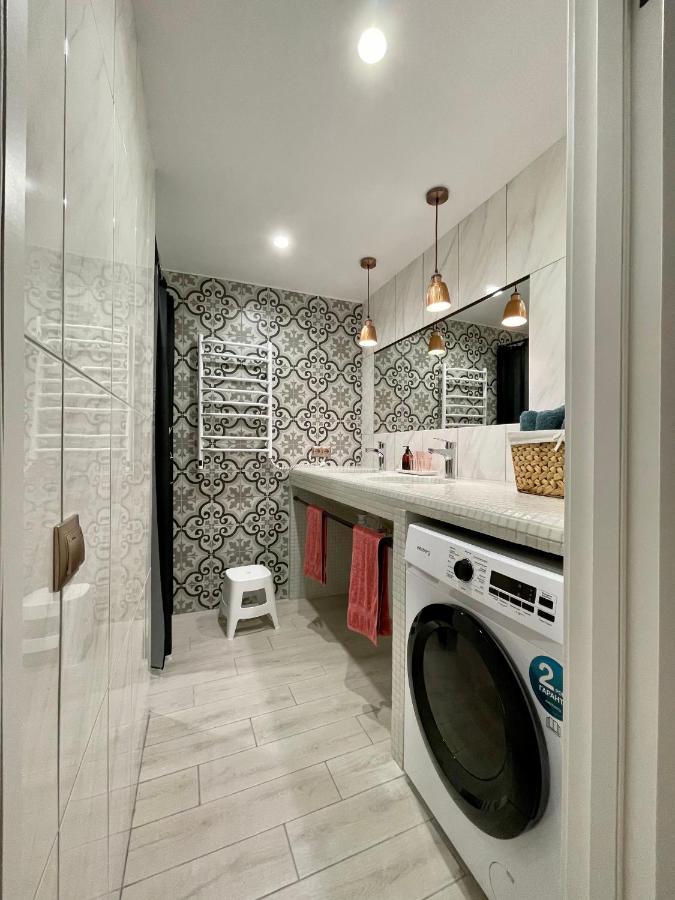Апартаменти Underground&Spa Lviv Exteriör bild