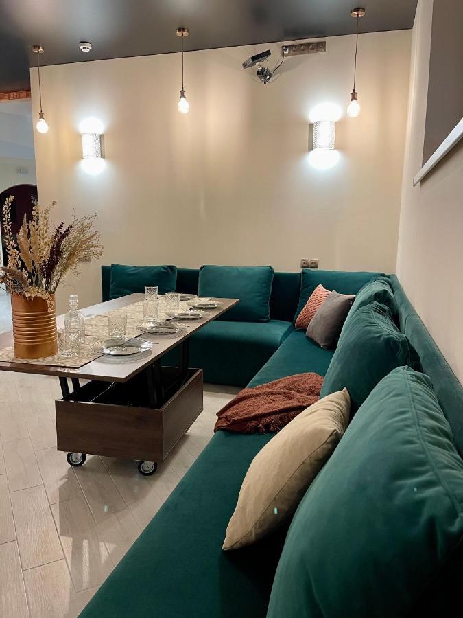 Апартаменти Underground&Spa Lviv Exteriör bild