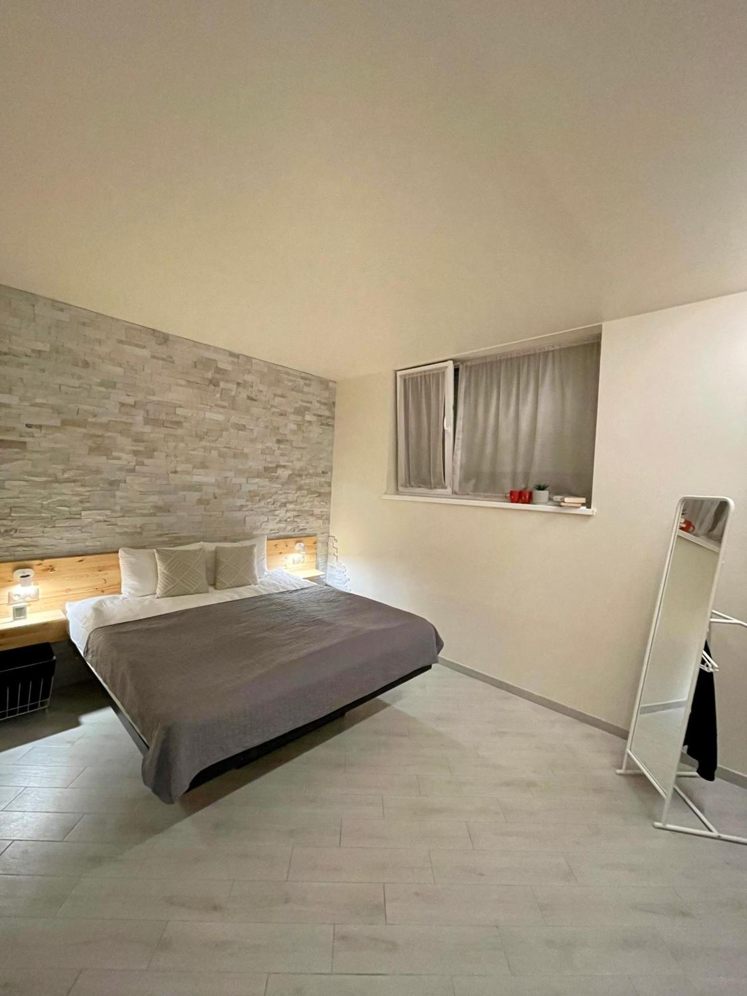 Апартаменти Underground&Spa Lviv Exteriör bild